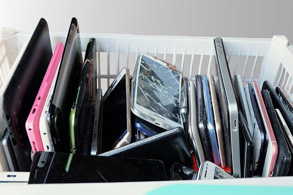 Read more about the article Mobile phone disposal