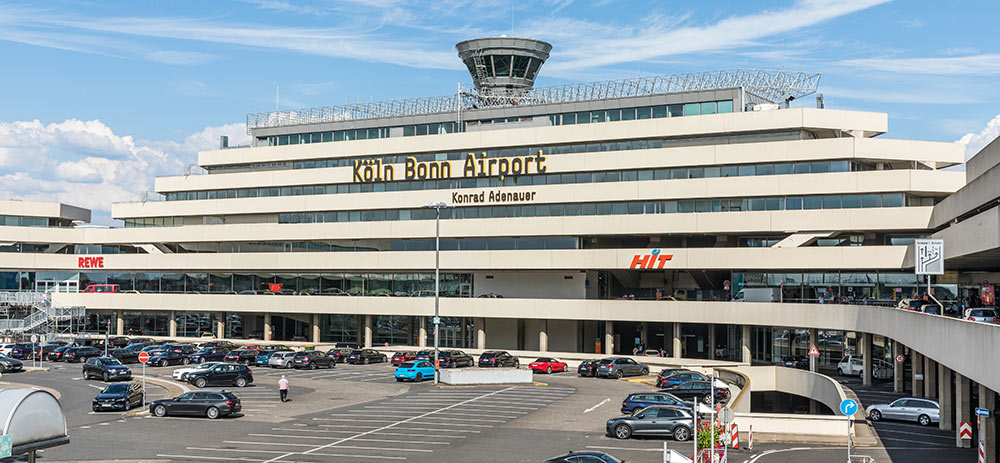 Flughafen Köln/Bonn: Kosten­senkung bei der Mobilgerä­te­­­beschaffung